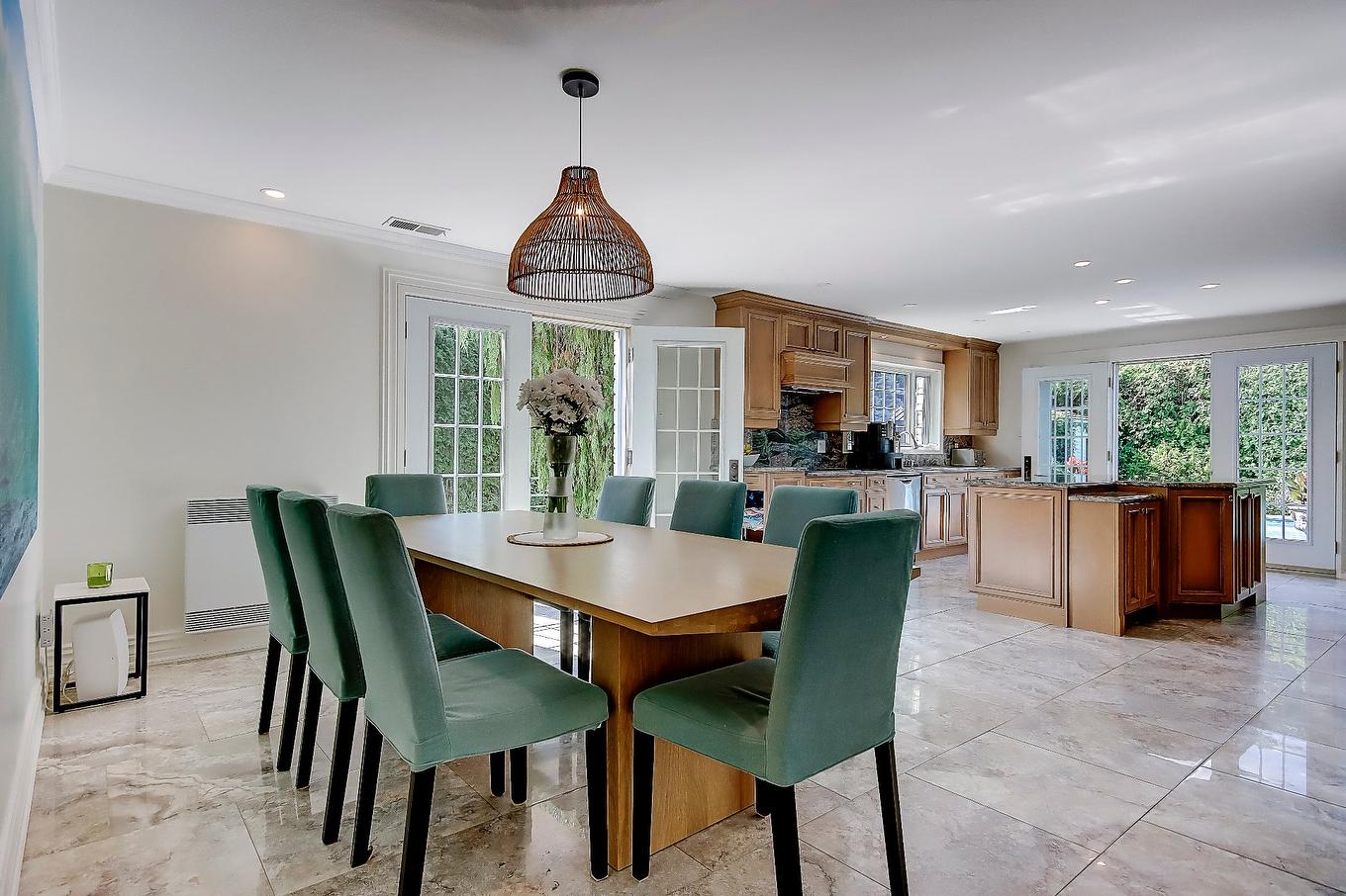 Dining room - 1080 Rue Ste-Thérèse, Saint-Jean-Sur-Richelieu, QC - Indoor Photo Showing Dining Room