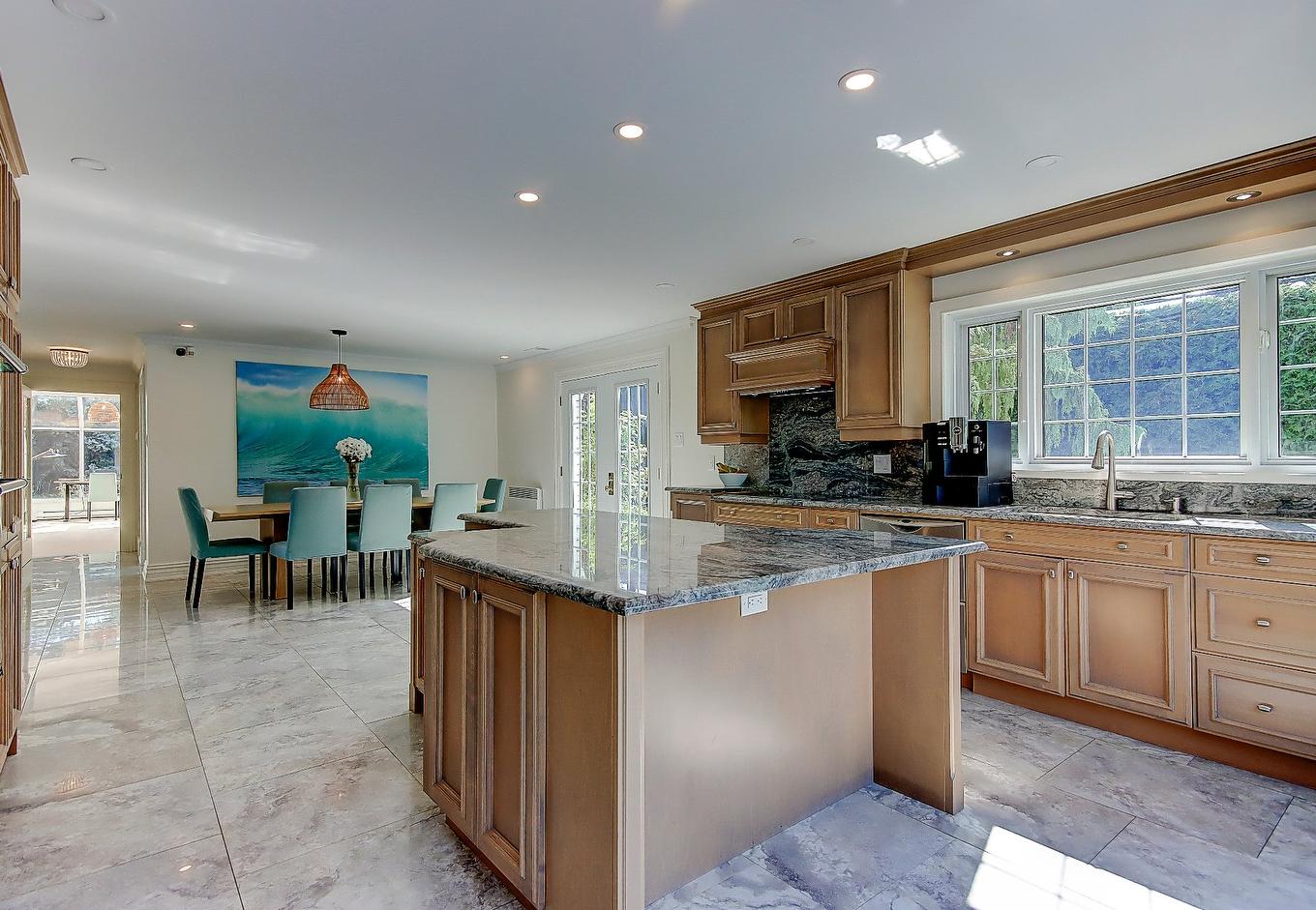 Kitchen - 1080 Rue Ste-Thérèse, Saint-Jean-Sur-Richelieu, QC - Indoor Photo Showing Kitchen