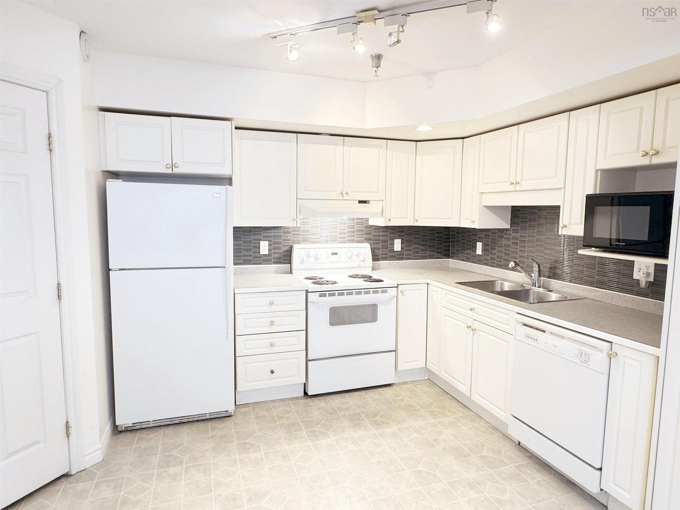 507 1041 Wellington Street, Halifax, NS