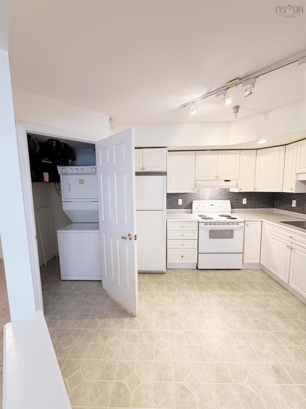 507 1041 Wellington Street, Halifax, NS