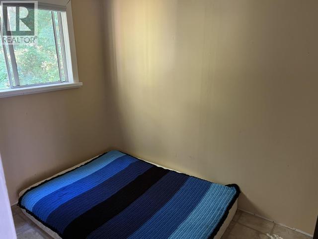 9302 Powell Lake, Remote Areas, BC - Indoor Photo Showing Bedroom
