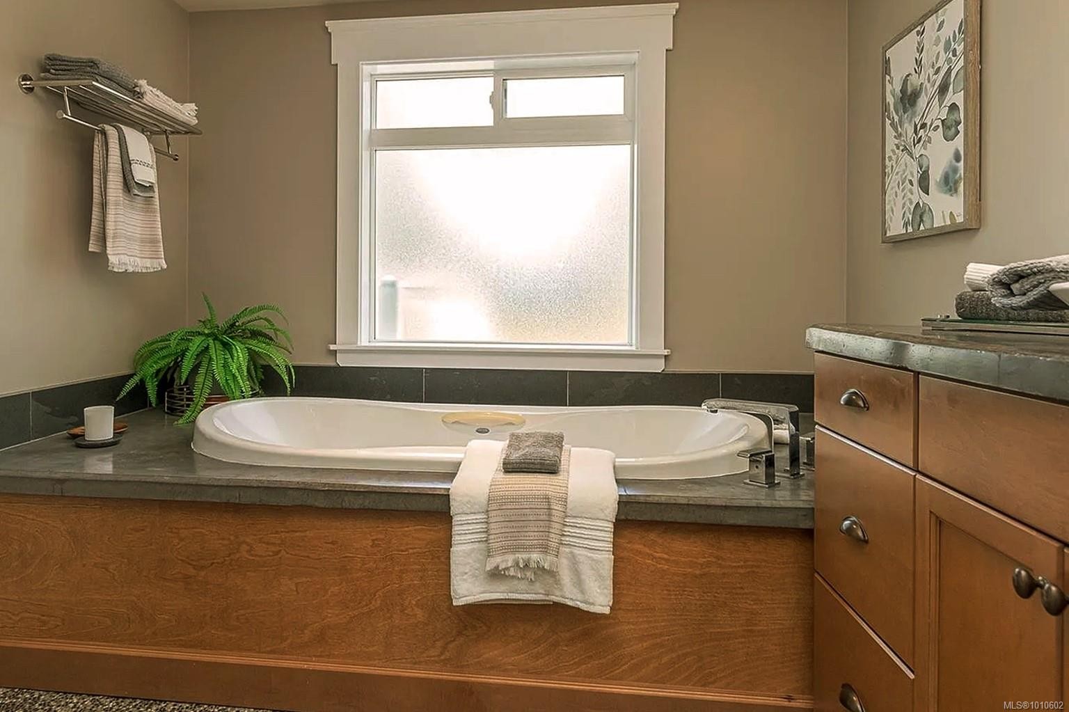 1547 The Bell, Nanoose Bay, BC