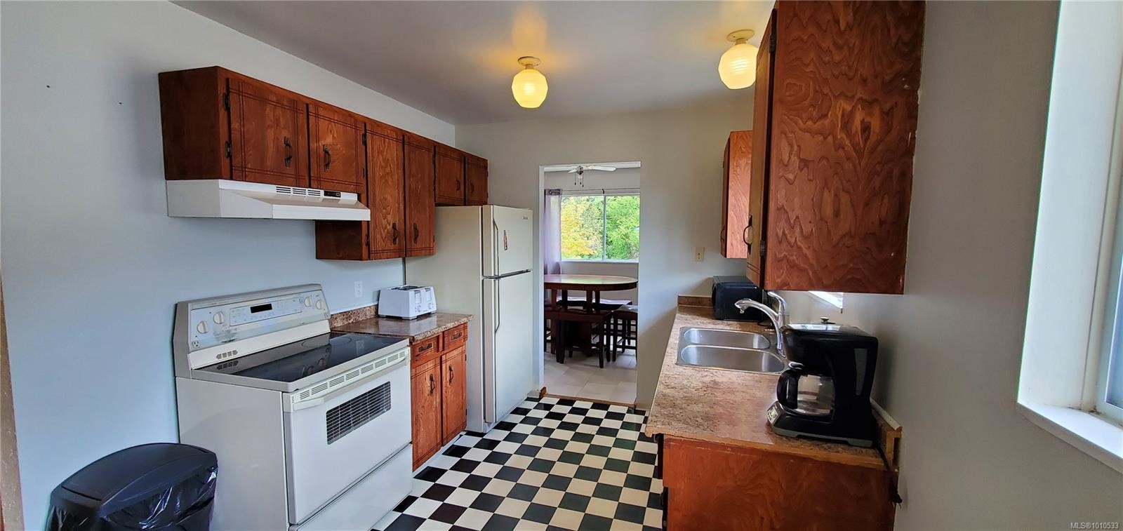 564 Alpine View Rd, Tahsis, BC