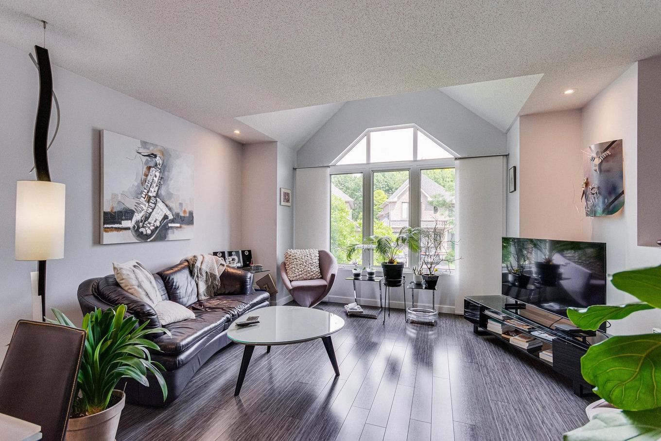 Salon - 19 Rue De L'Escalade, Gatineau (Hull), QC - Indoor Photo Showing Living Room