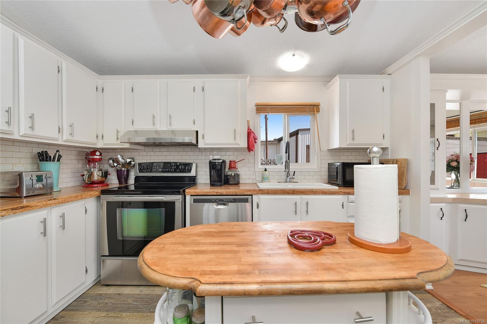 51-1555 Middle Rd, View Royal, BC