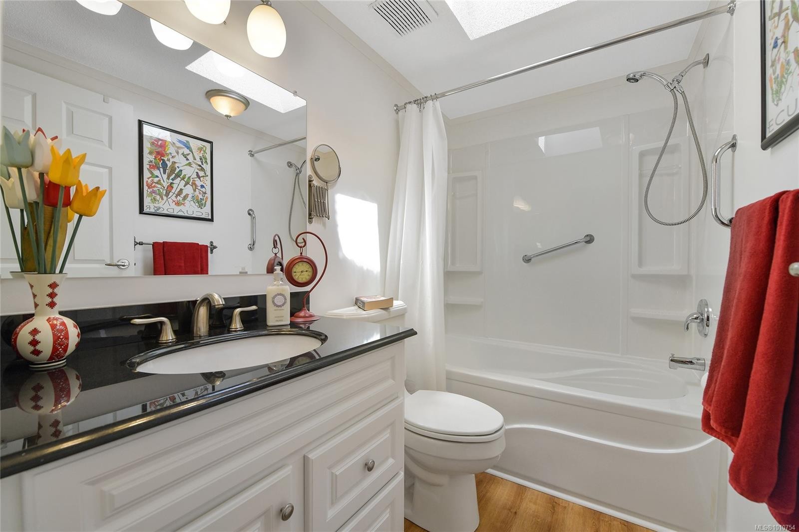 51-1555 Middle Rd, View Royal, BC