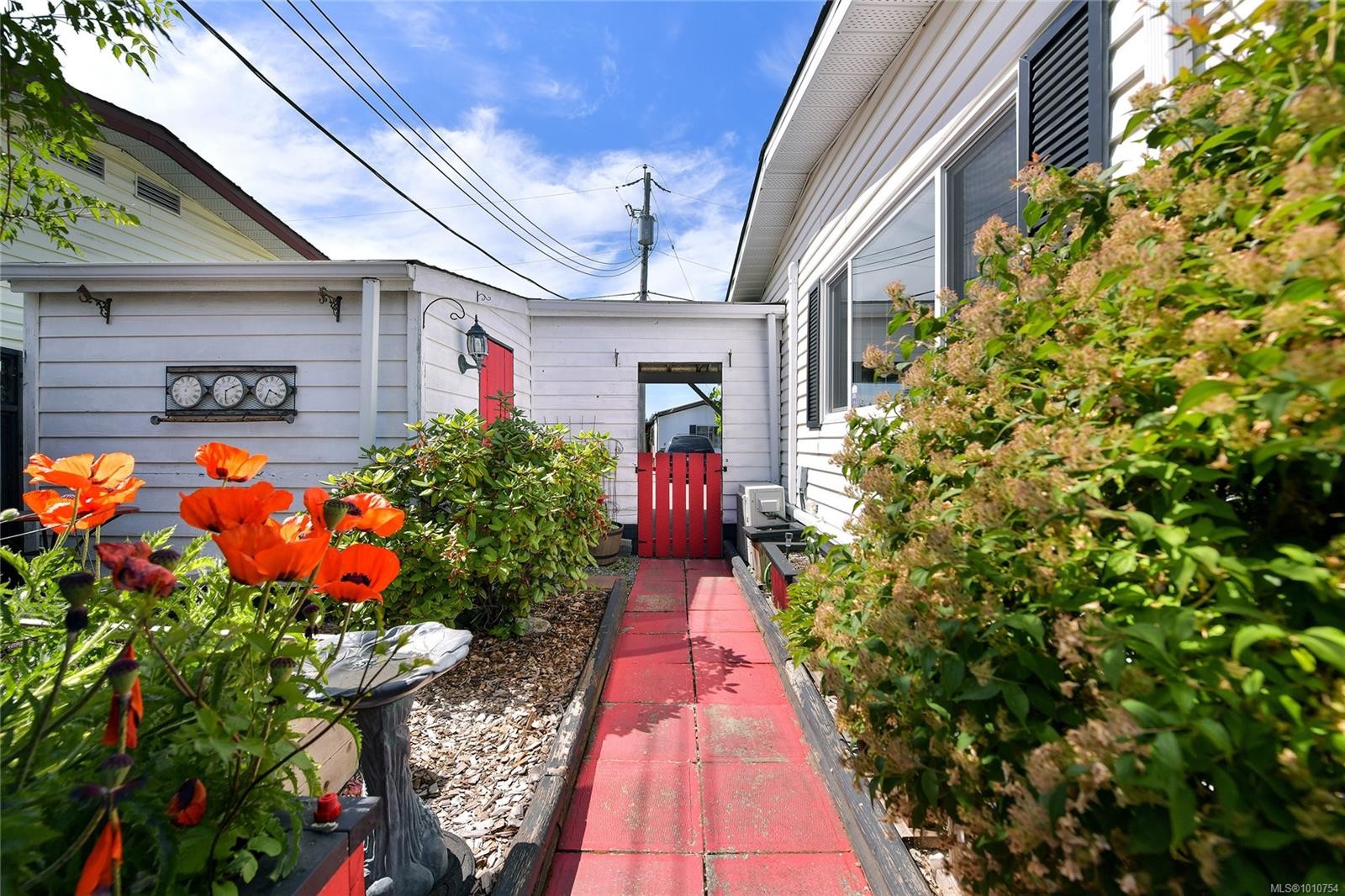 51-1555 Middle Rd, View Royal, BC