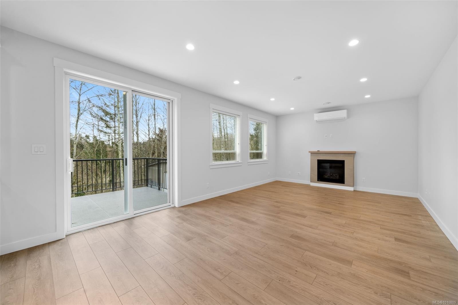 6439 Hopkins Crt, Sooke, BC