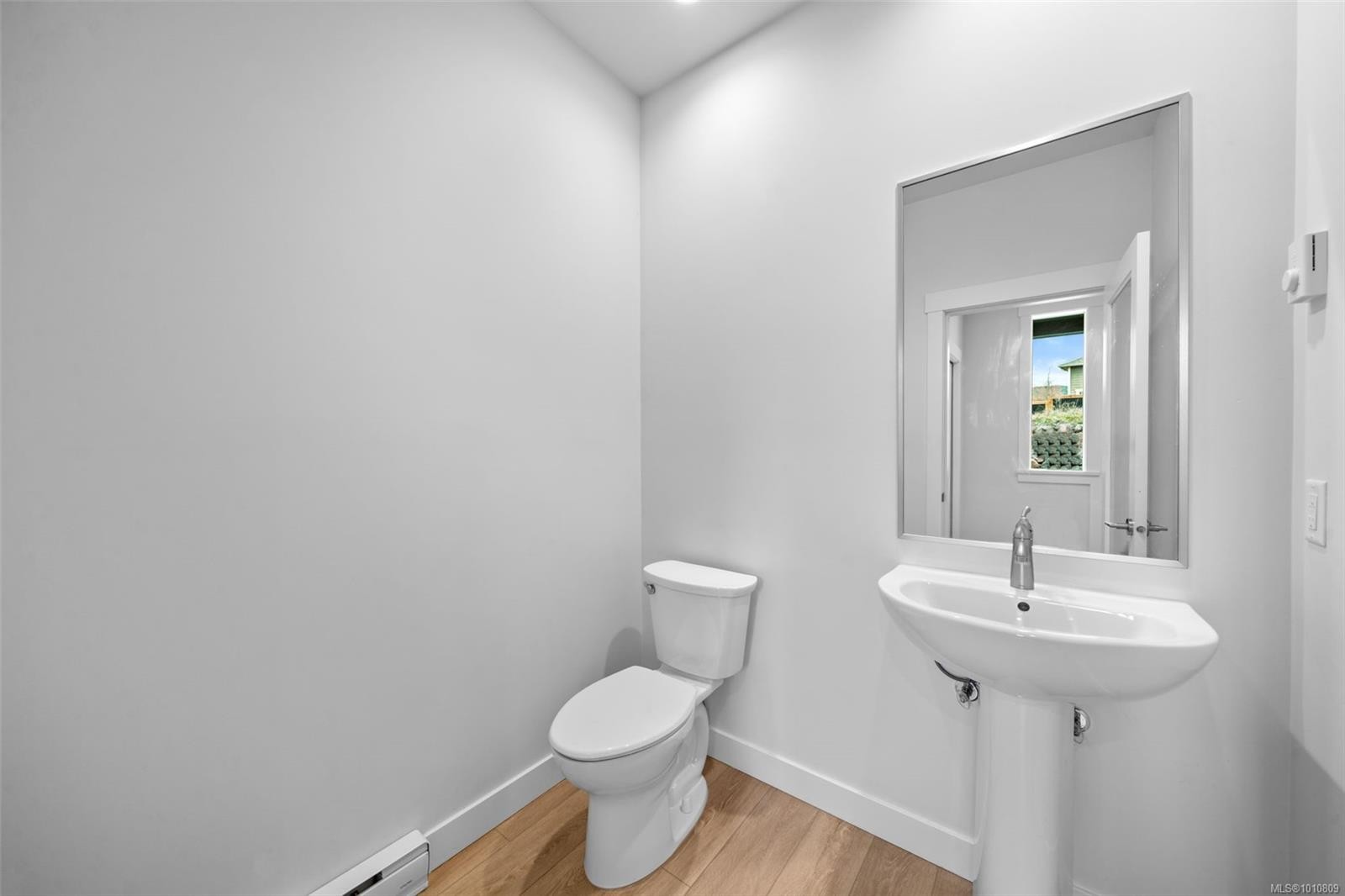 6439 Hopkins Crt, Sooke, BC