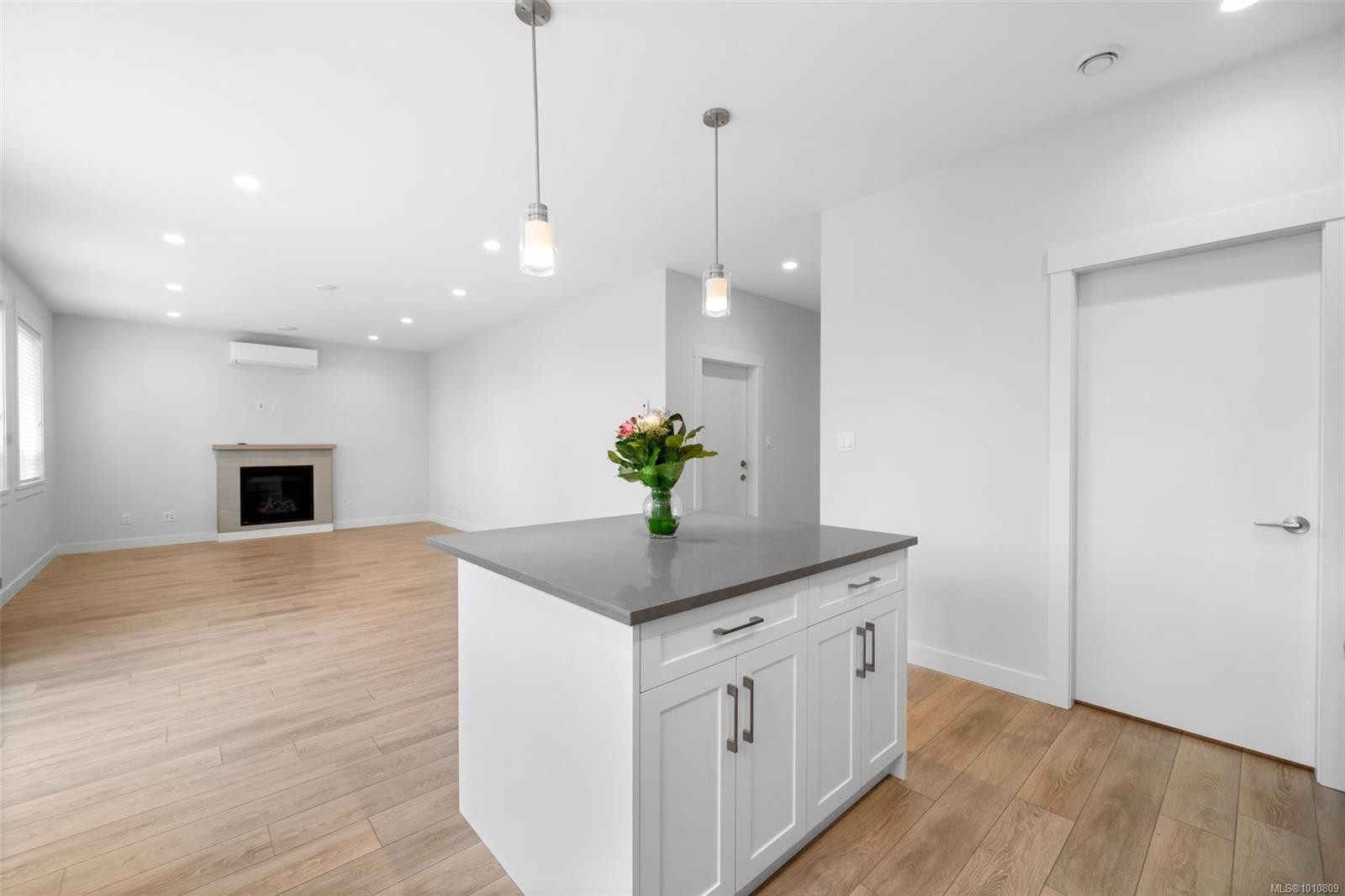 6439 Hopkins Crt, Sooke, BC