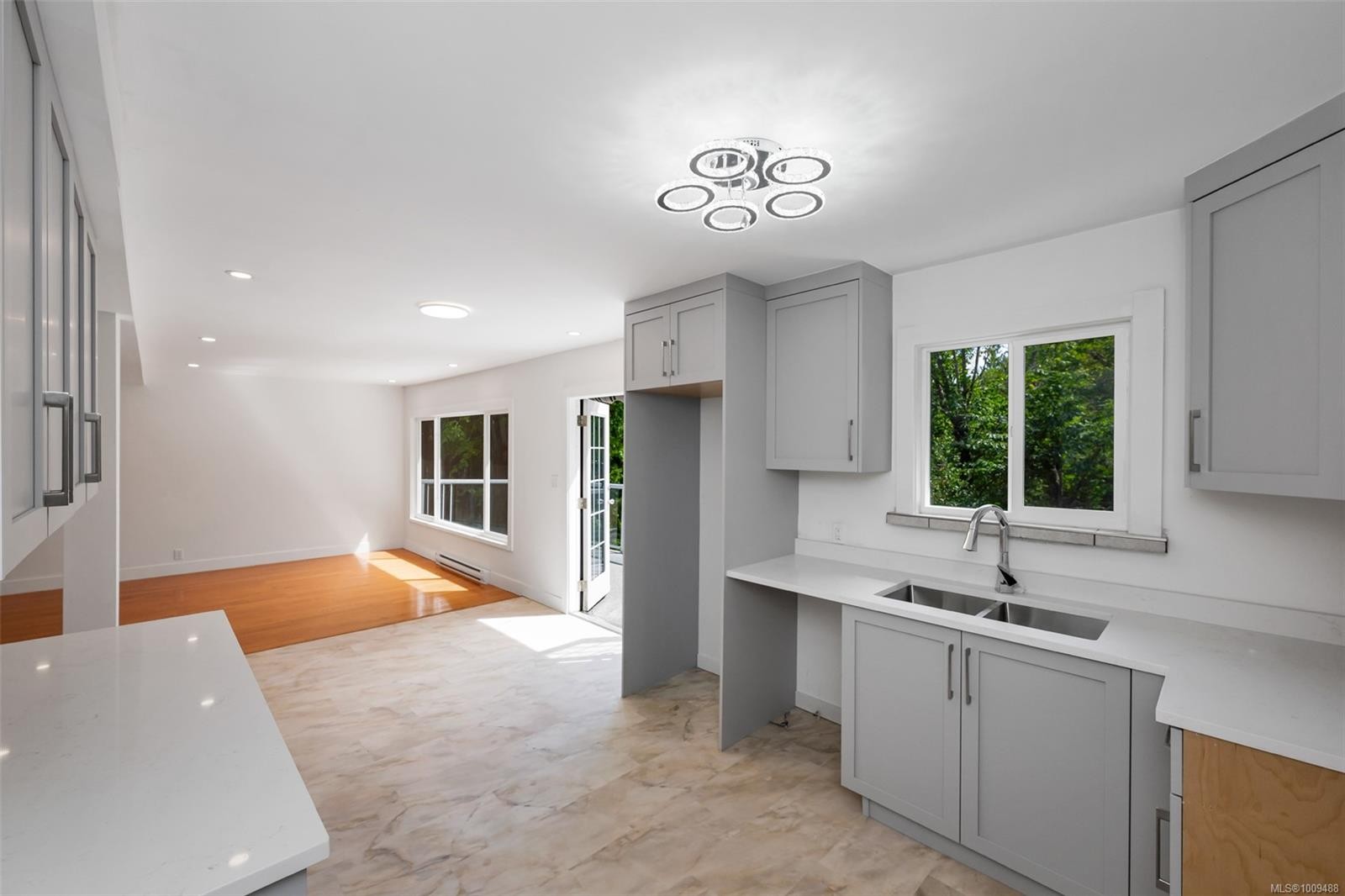 160 Cowichan Lake Rd, Lake Cowichan, BC