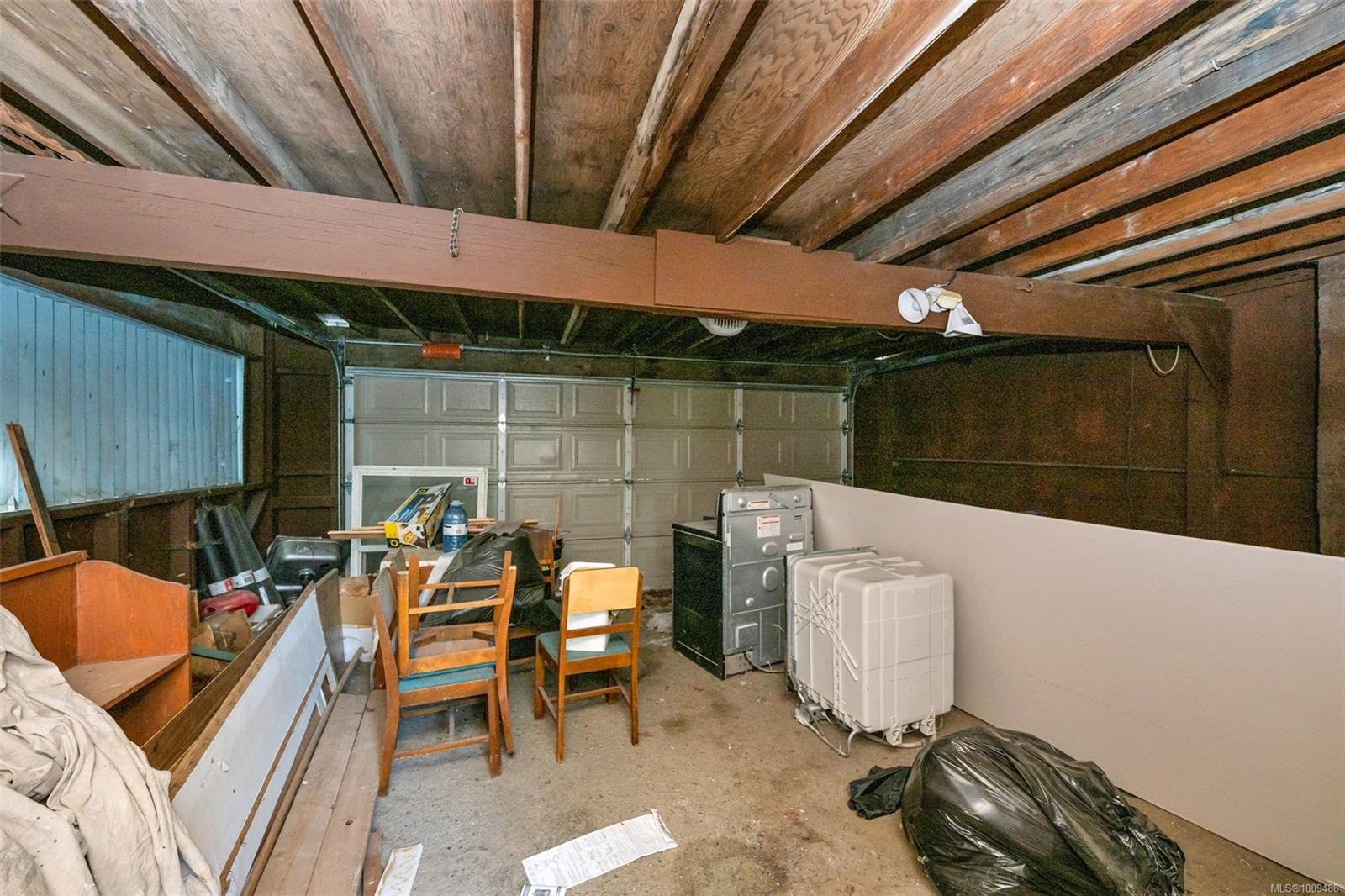 160 Cowichan Lake Rd, Lake Cowichan, BC