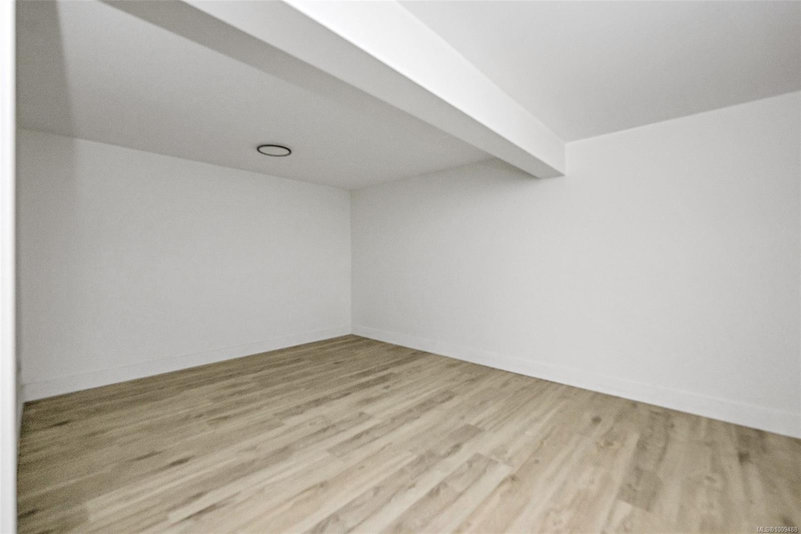 160 Cowichan Lake Rd, Lake Cowichan, BC