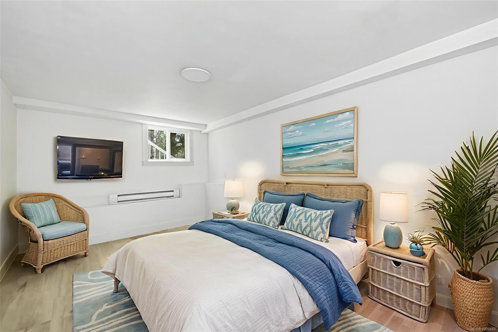 160 Cowichan Lake Rd, Lake Cowichan, BC