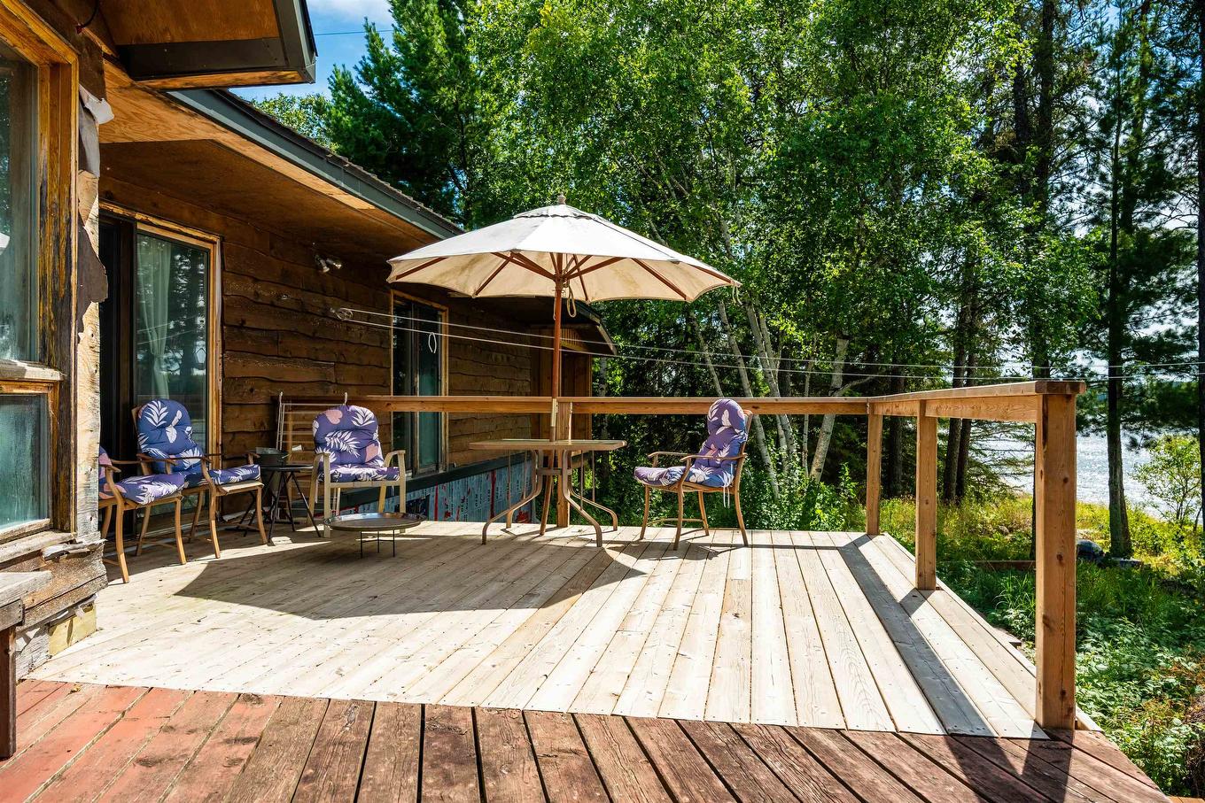 33 Lori-Lee Bay, Kenora, ON - Outdoor With Deck Patio Veranda With Exterior