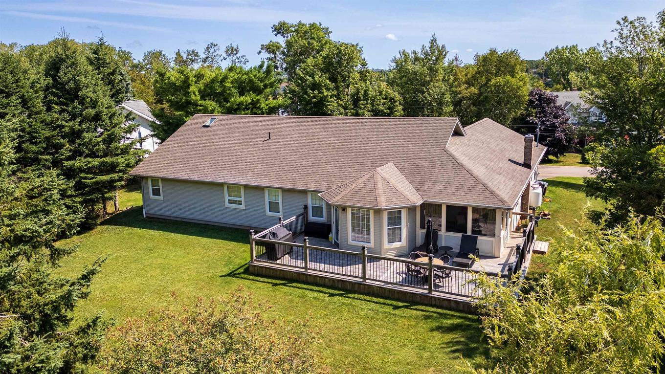 77 Parkside Drive, Charlottetown, PE