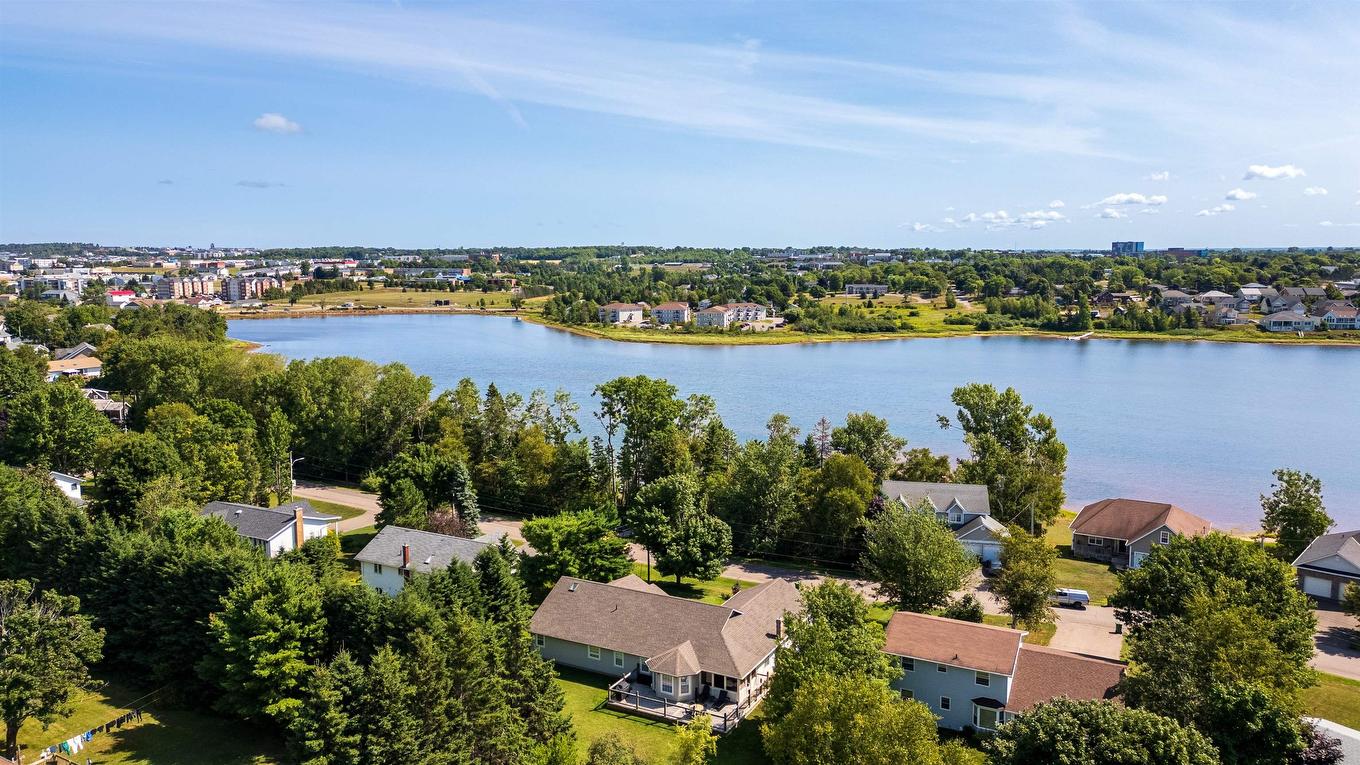 77 Parkside Drive, Charlottetown, PE