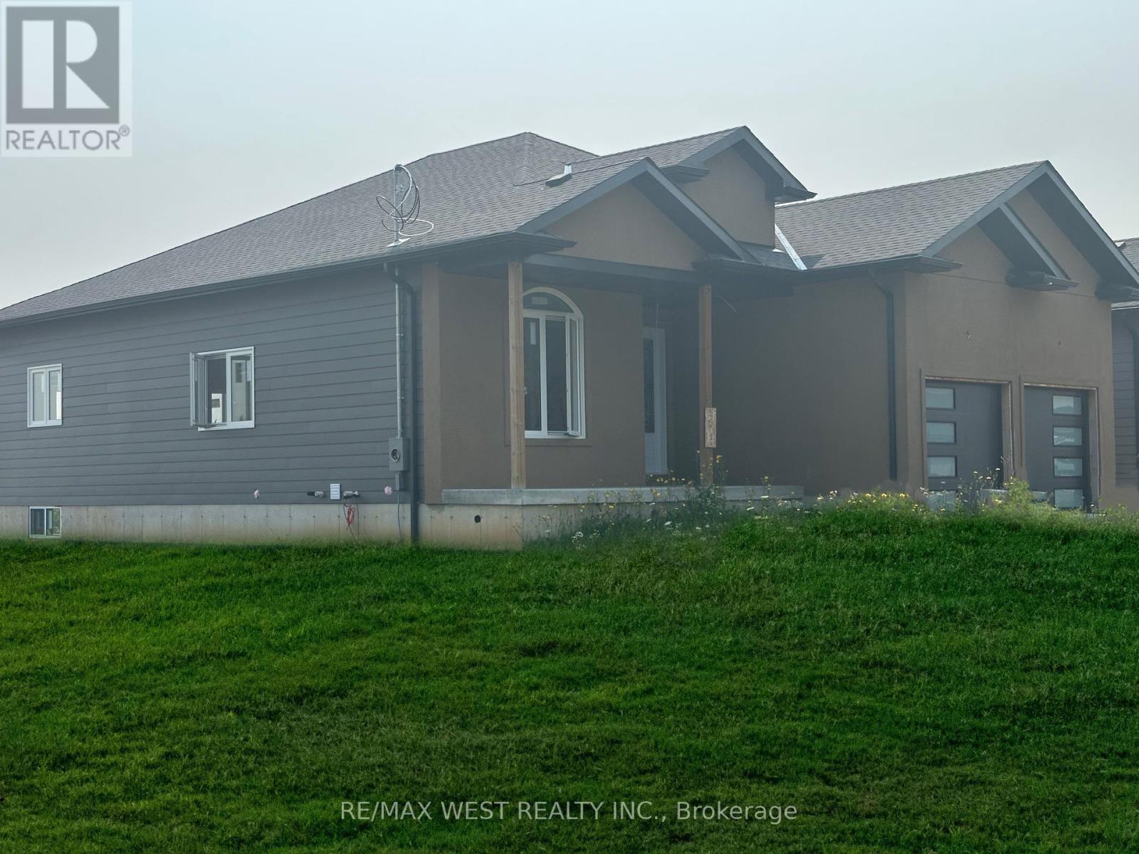 215 Forler Street, West Grey, ON - Outdoor