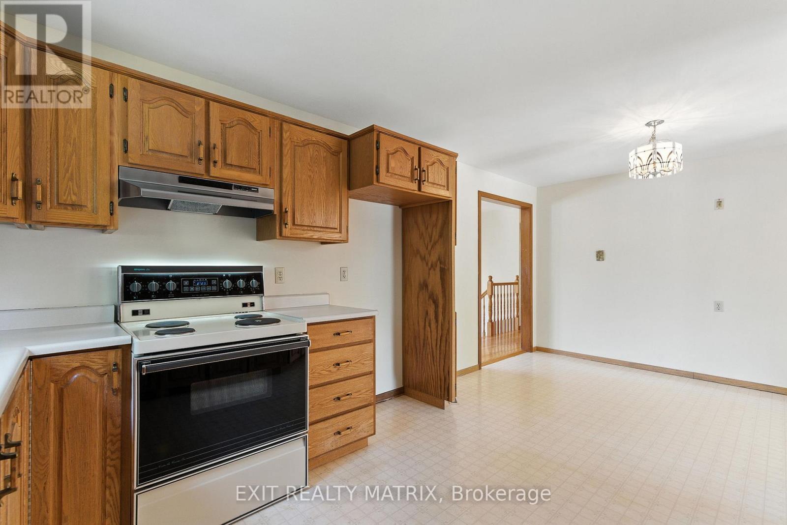 26 Farmers Avenue, Champlain, ON - Indoor Photo Showing Kitchen