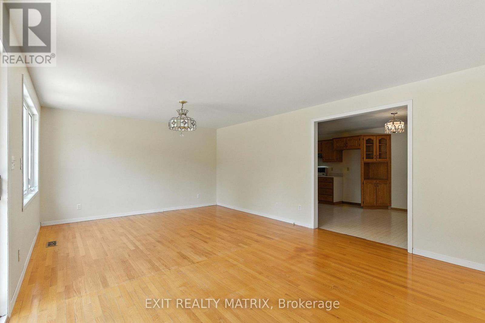26 Farmers Avenue, Champlain, ON - Indoor Photo Showing Other Room