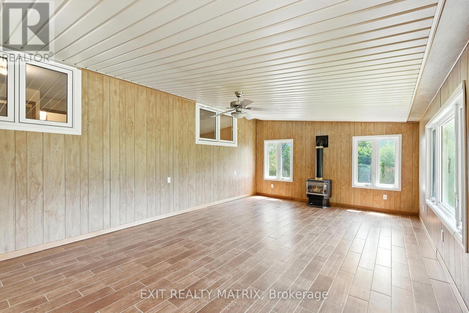 26 Farmers Avenue, Champlain, ON - Indoor Photo Showing Other Room
