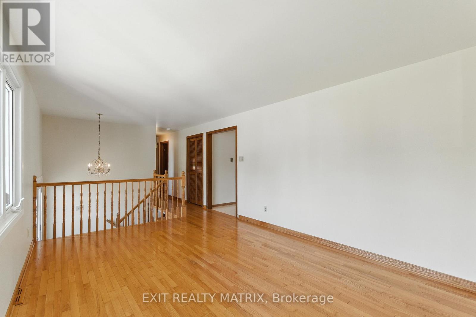 26 Farmers Avenue, Champlain, ON - Indoor Photo Showing Other Room