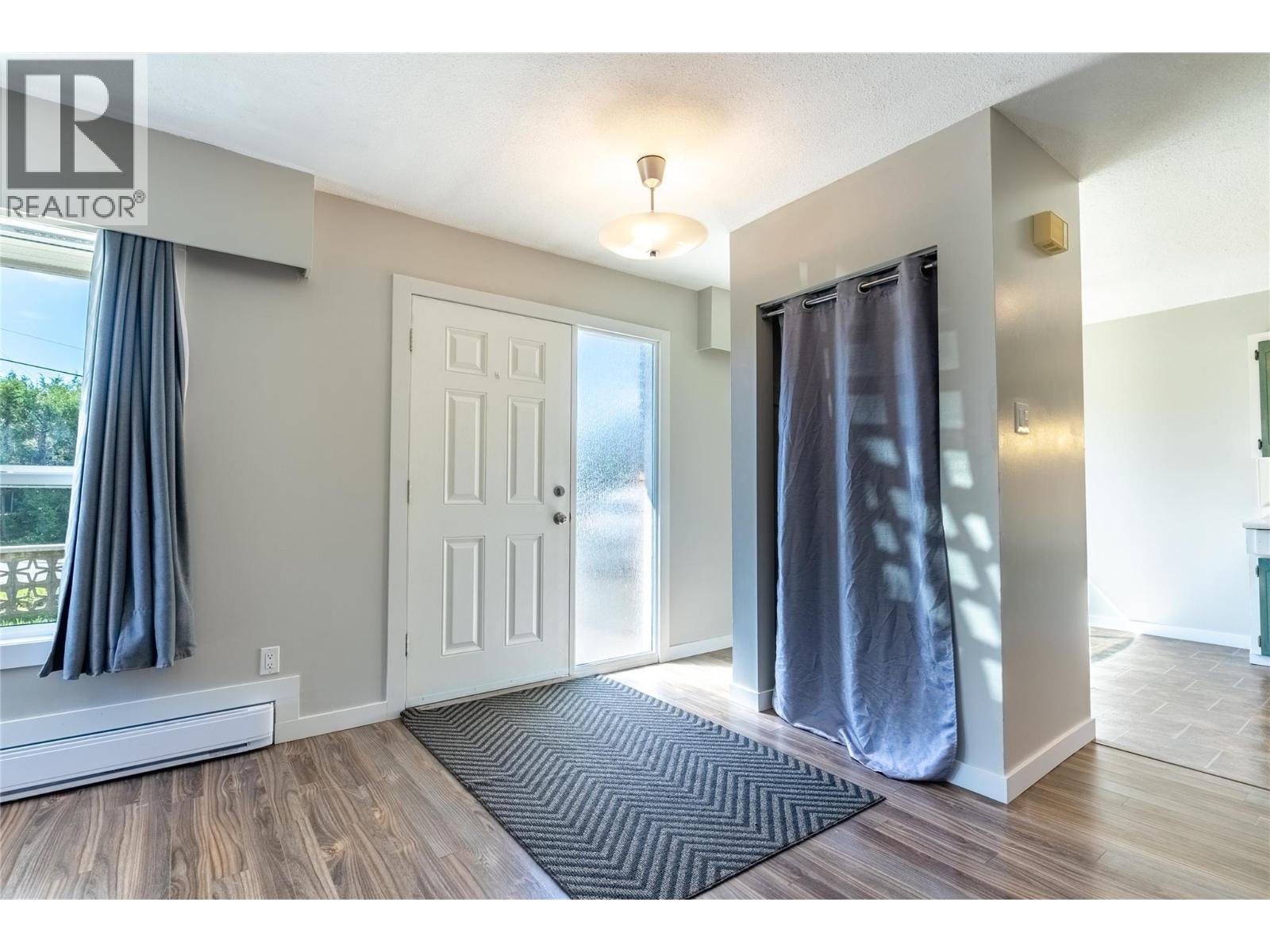 1200 Parke Road Unit# 5, Cache Creek, BC - Indoor Photo Showing Other Room
