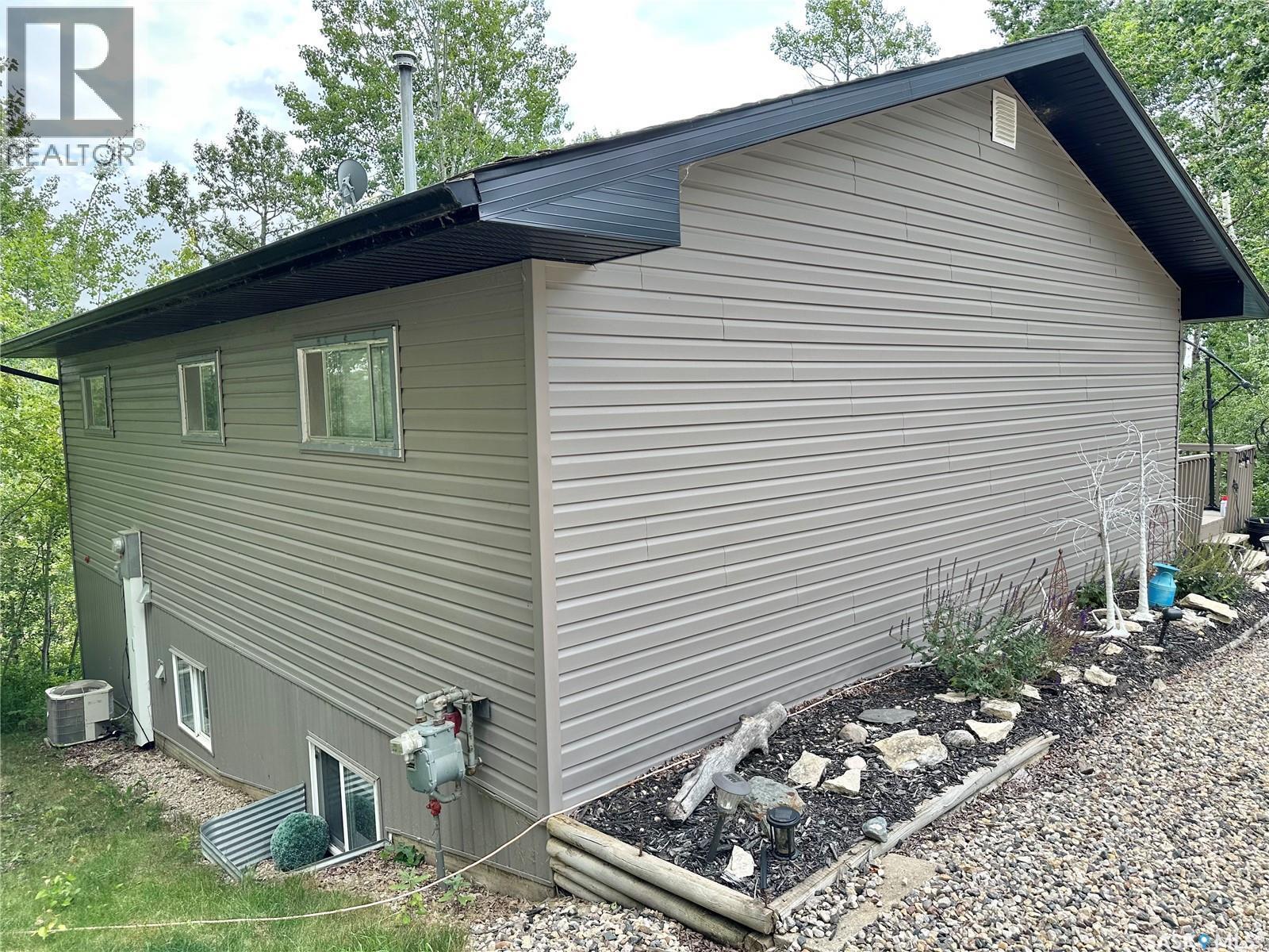 100 Misty Bay Drive, Big Shell, SK - Outdoor With Exterior