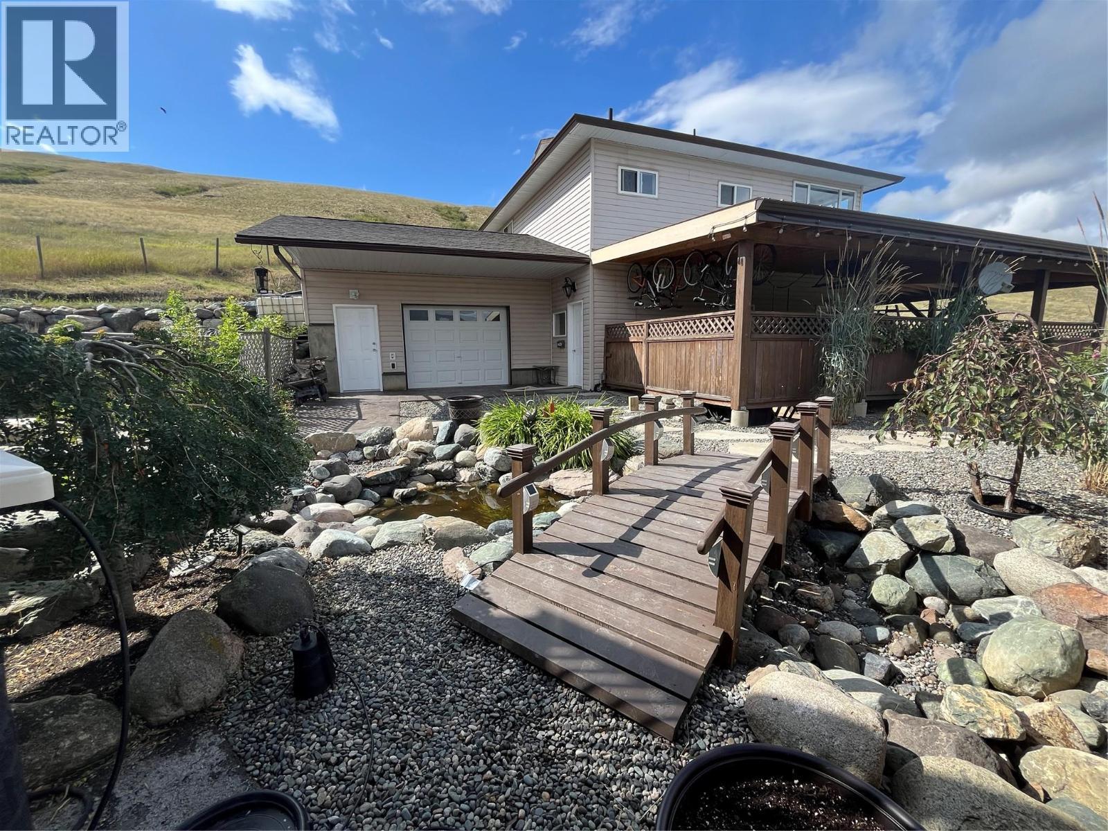 4425 Strawberry Heights Road, Kamloops, BC - Outdoor With Deck Patio Veranda