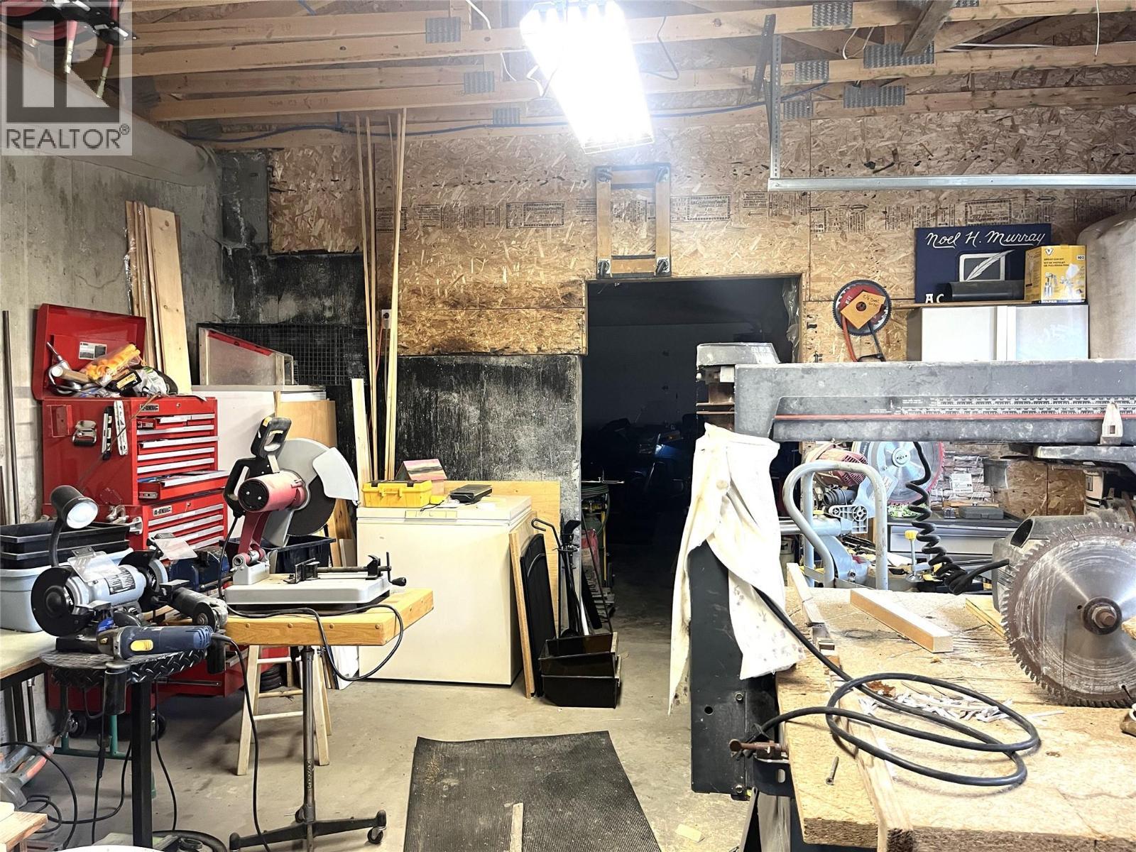 4425 Strawberry Heights Road, Kamloops, BC - Indoor