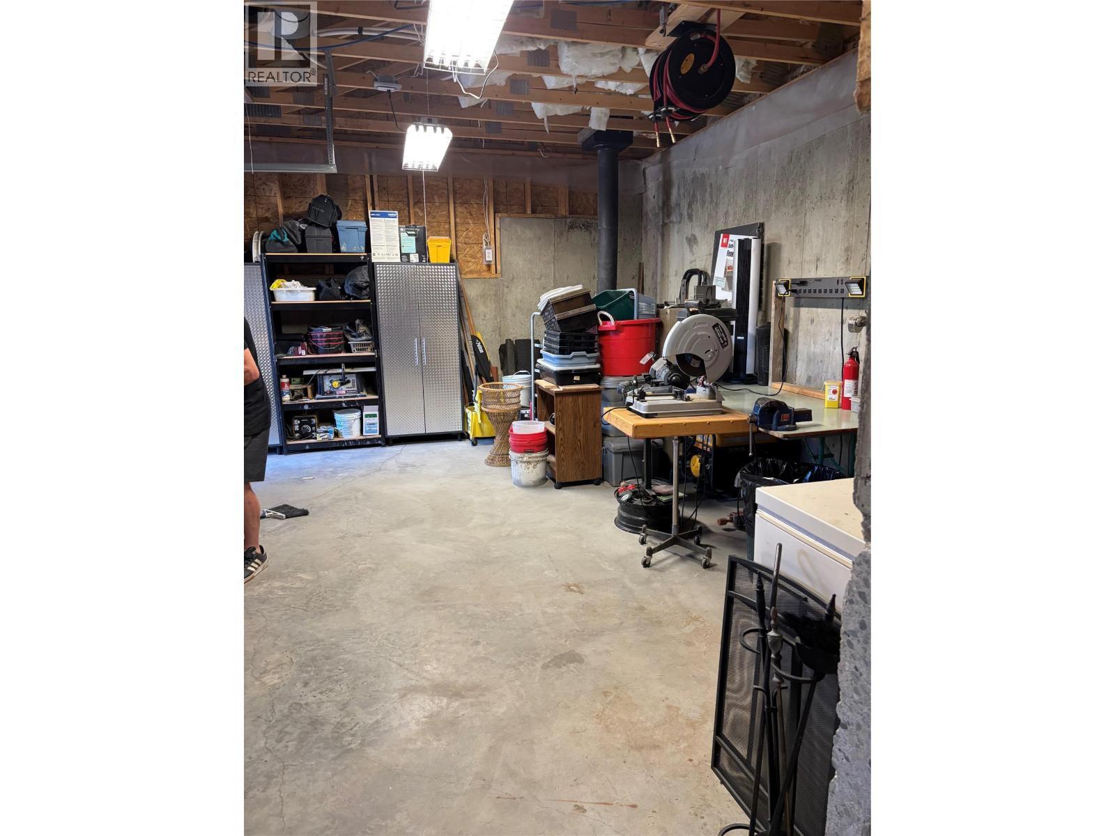 4425 Strawberry Heights Road, Kamloops, BC - Indoor Photo Showing Basement