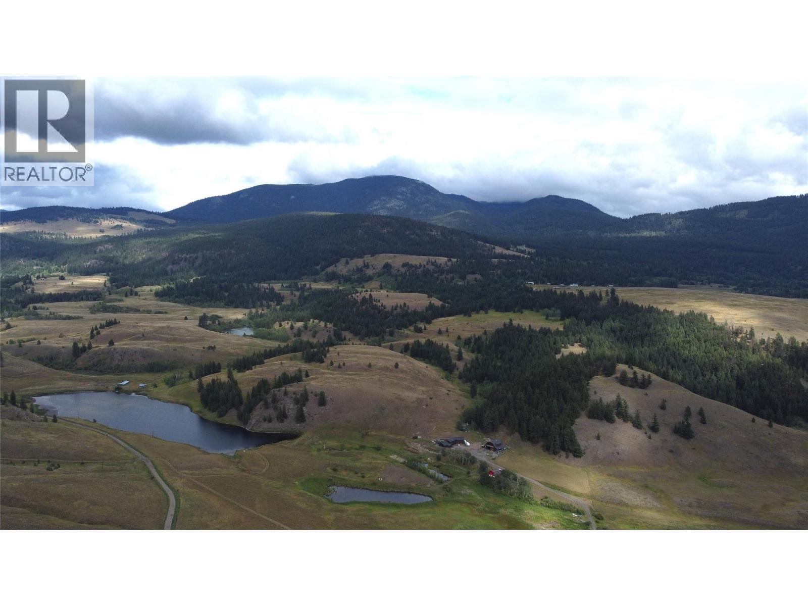 4425 Strawberry Heights Road, Kamloops, BC - Outdoor With View