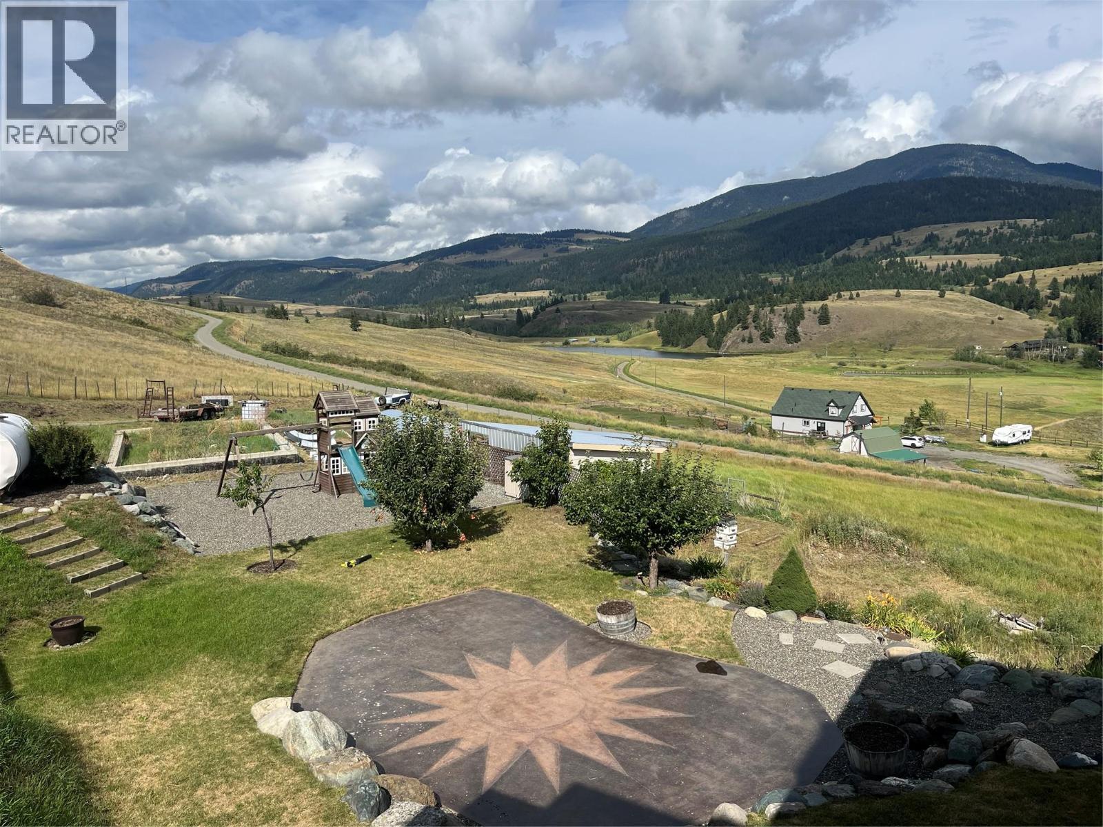 4425 Strawberry Heights Road, Kamloops, BC - Outdoor With View