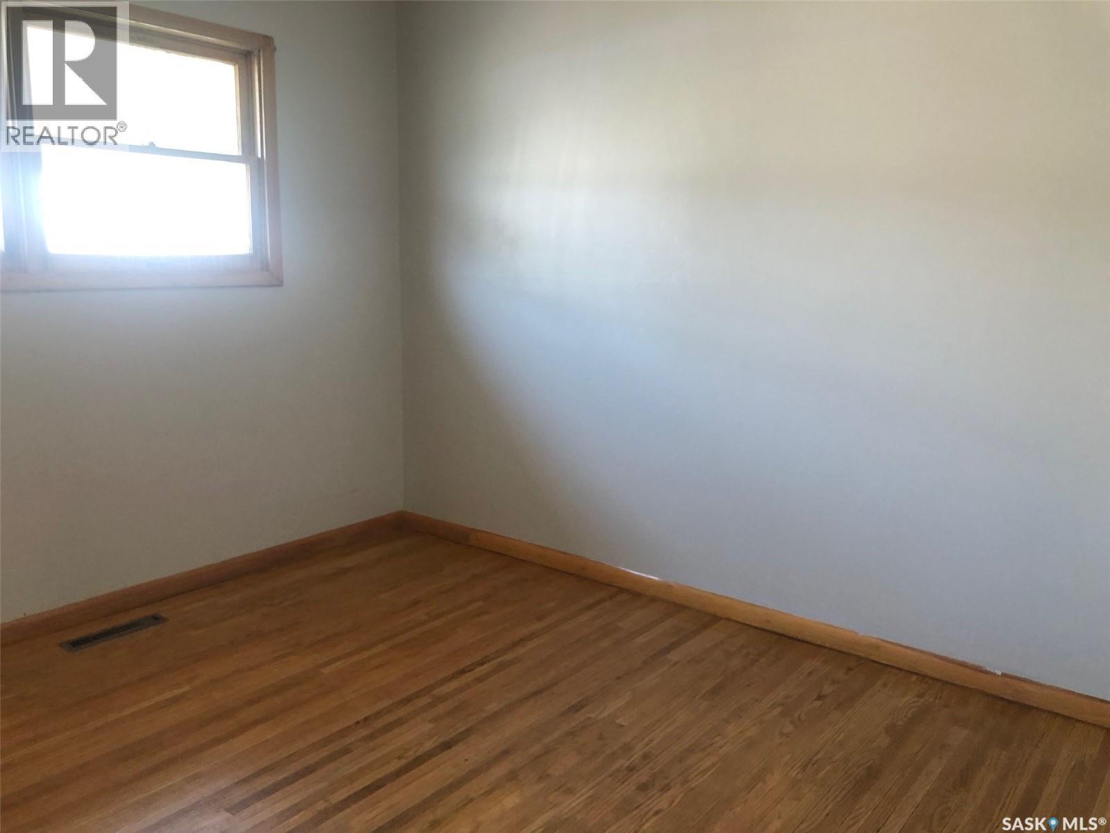 303 Fourth Avenue E, Canora, SK - Indoor Photo Showing Other Room