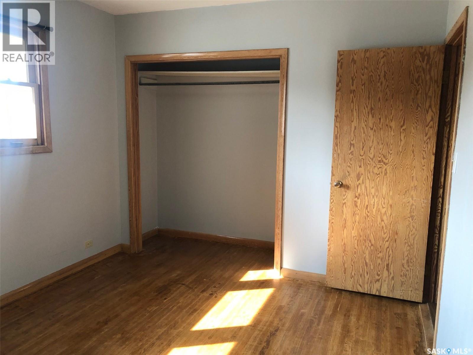 303 Fourth Avenue E, Canora, SK - Indoor Photo Showing Other Room