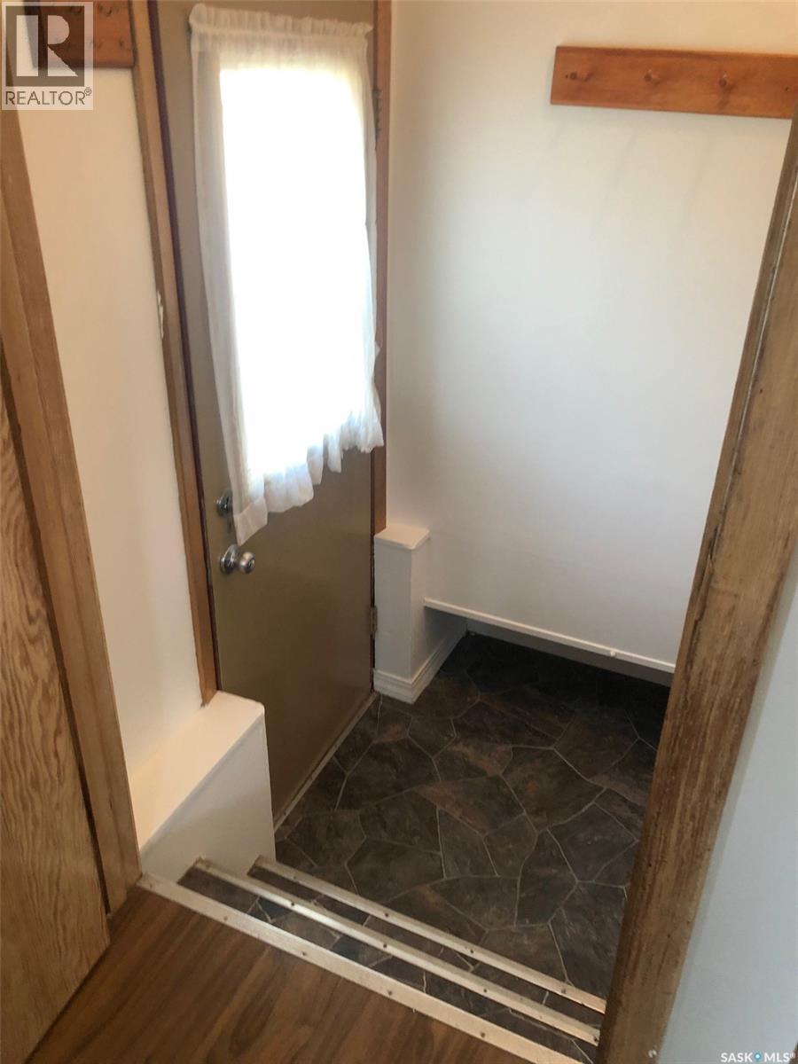 303 Fourth Avenue E, Canora, SK - Indoor Photo Showing Other Room