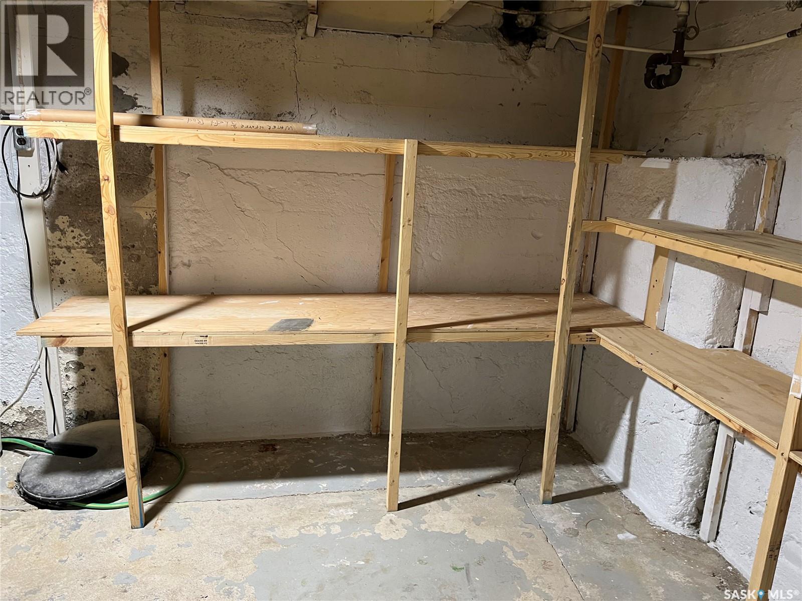 103 4Th Avenue E, Lafleche, SK - Indoor Photo Showing Basement