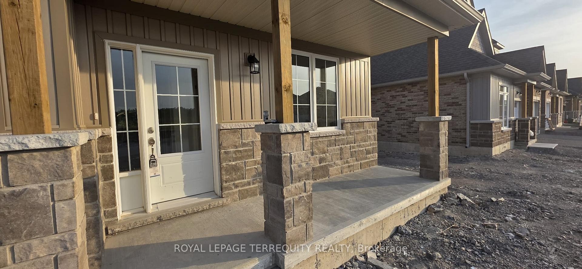 69 Hillcroft Way, Kawartha Lakes, ON - Outdoor