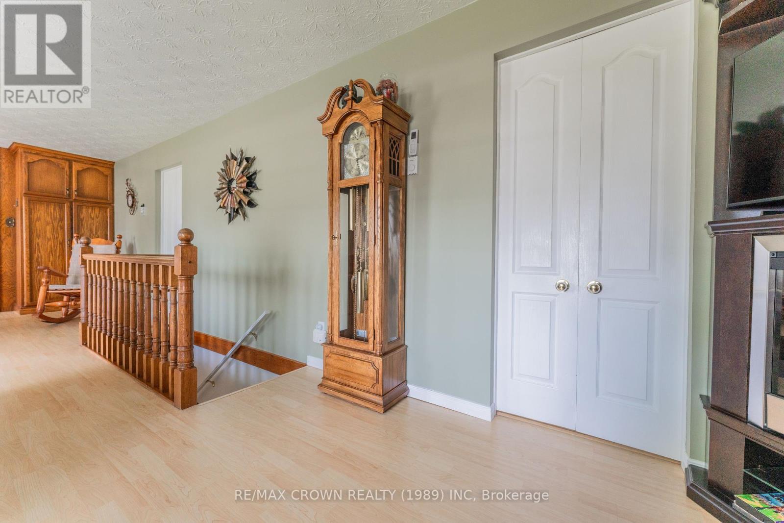 31 King Street, Kapuskasing, ON - Indoor