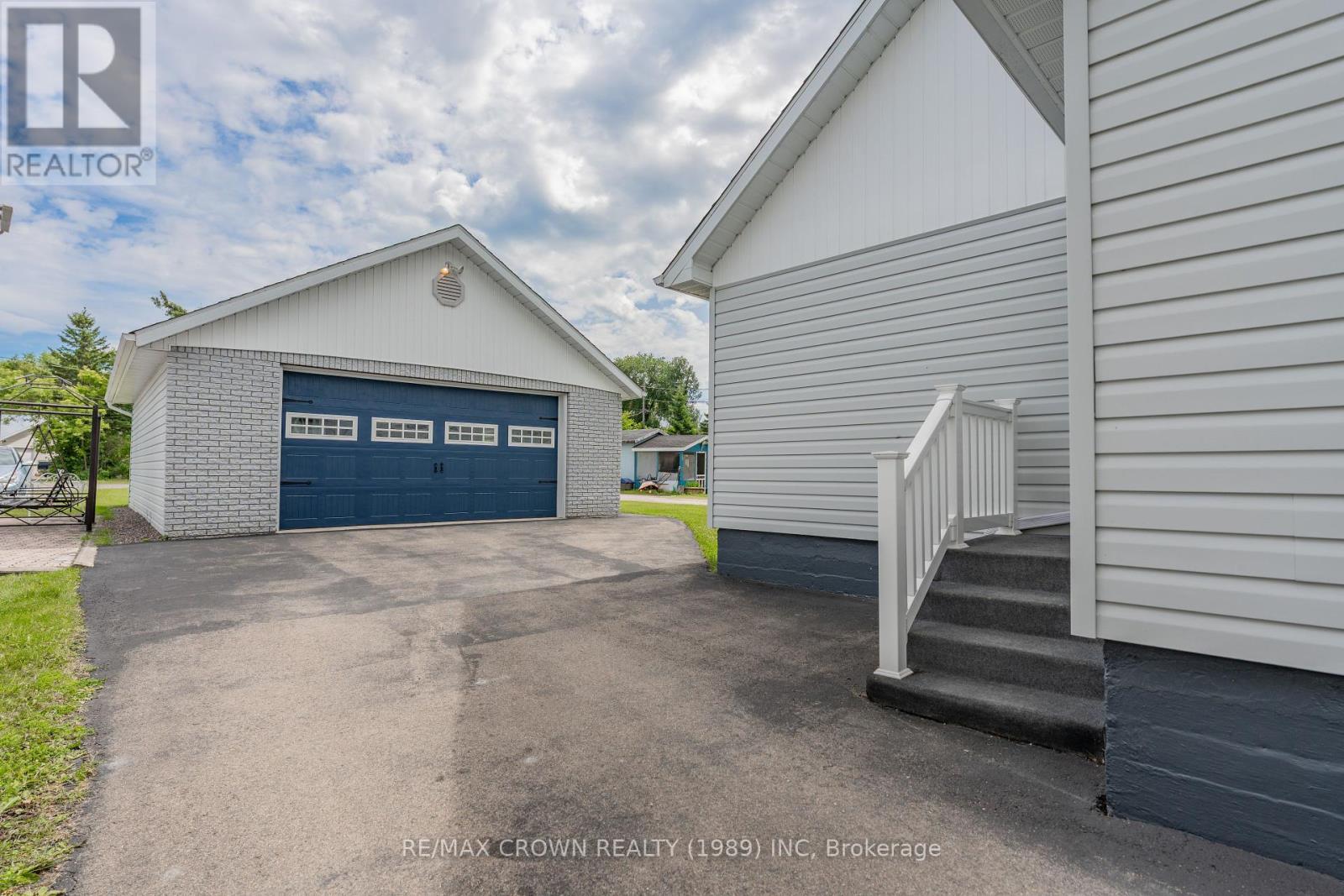 31 King Street, Kapuskasing, ON - Outdoor With Exterior