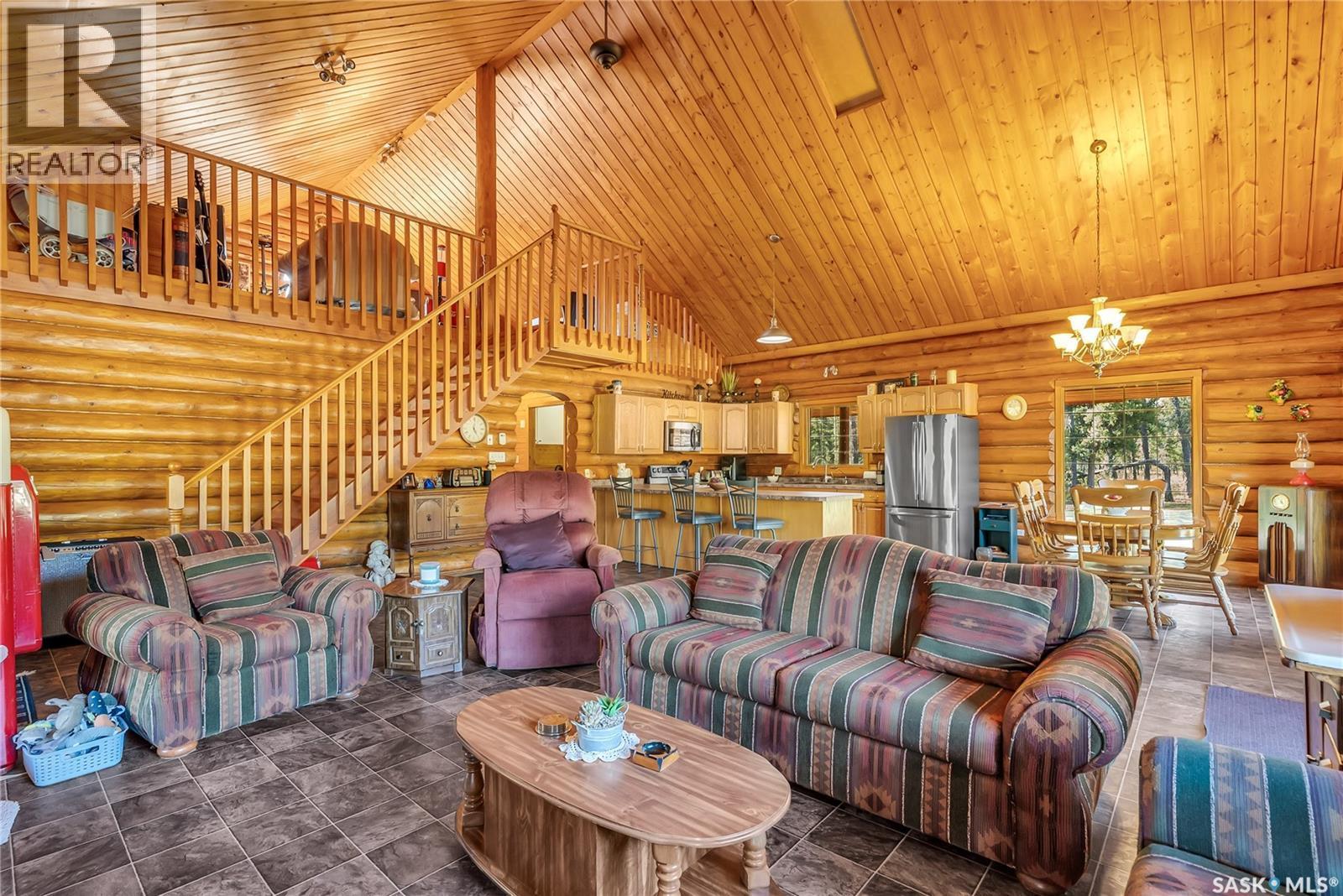 Bergen Acreage, Torch River Rm No. 488, SK - Indoor Photo Showing Living Room