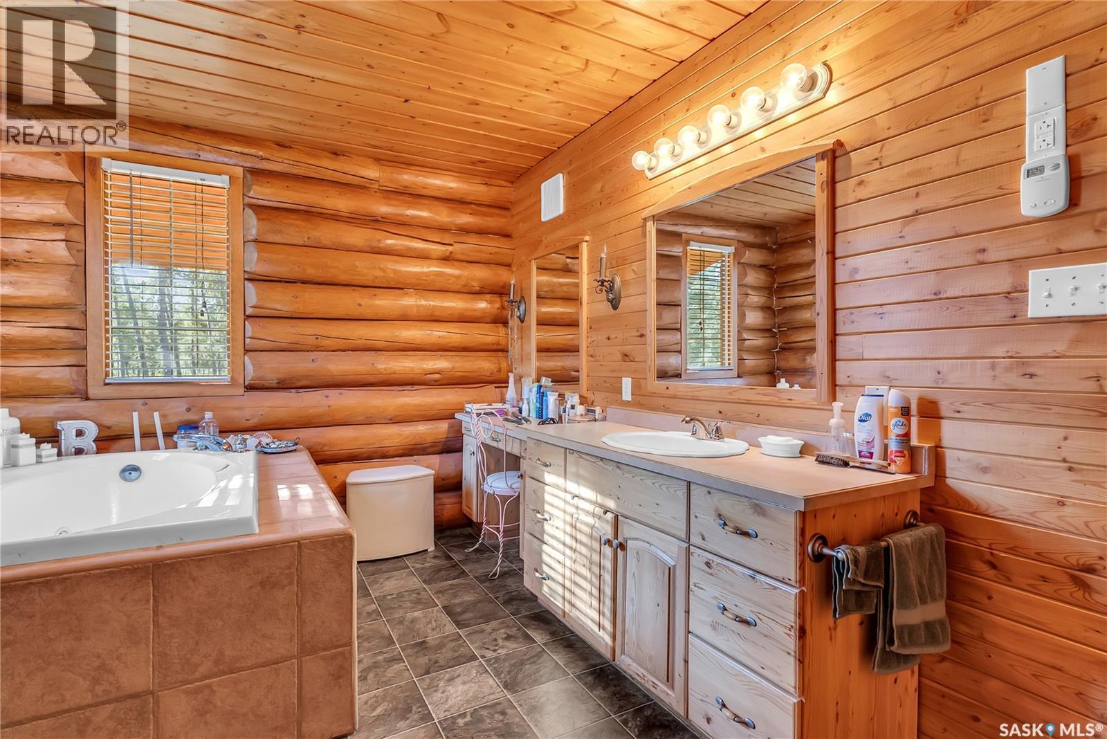Bergen Acreage, Torch River Rm No. 488, SK - Indoor Photo Showing Bathroom