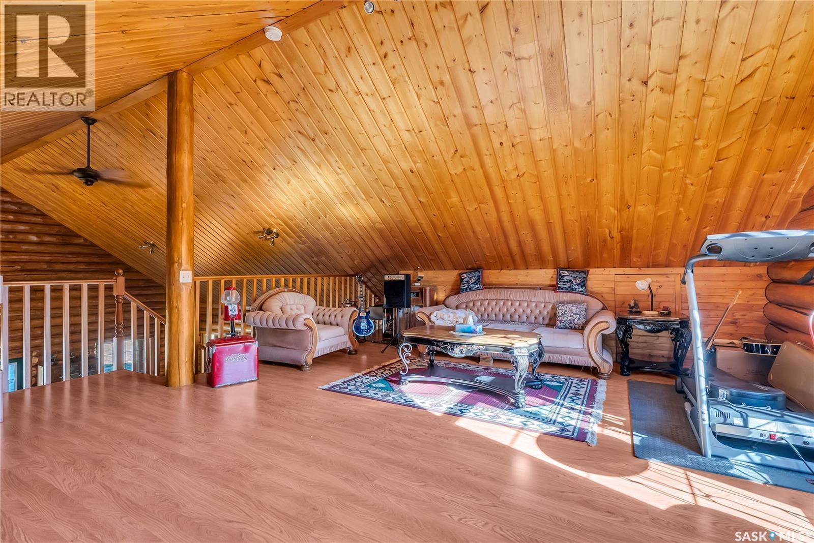 Bergen Acreage, Torch River Rm No. 488, SK - Indoor