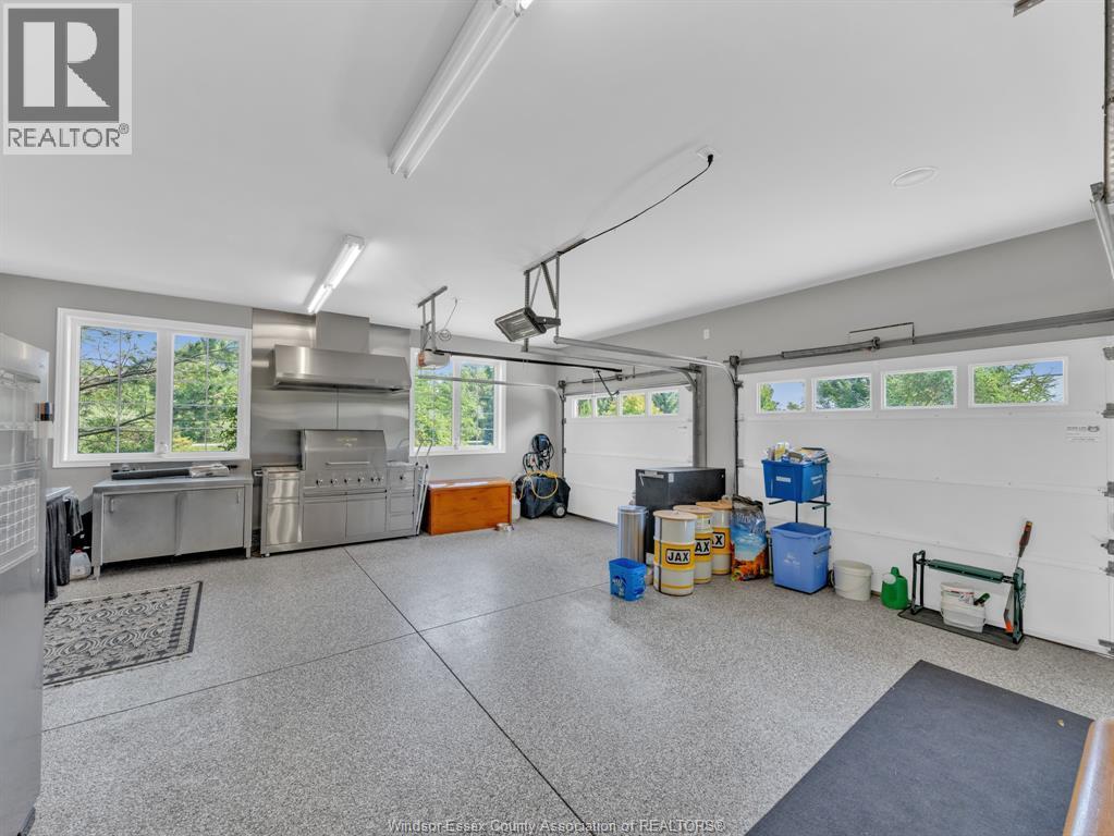 2310 Hickson Rd, Leamington, ON - Indoor Photo Showing Garage