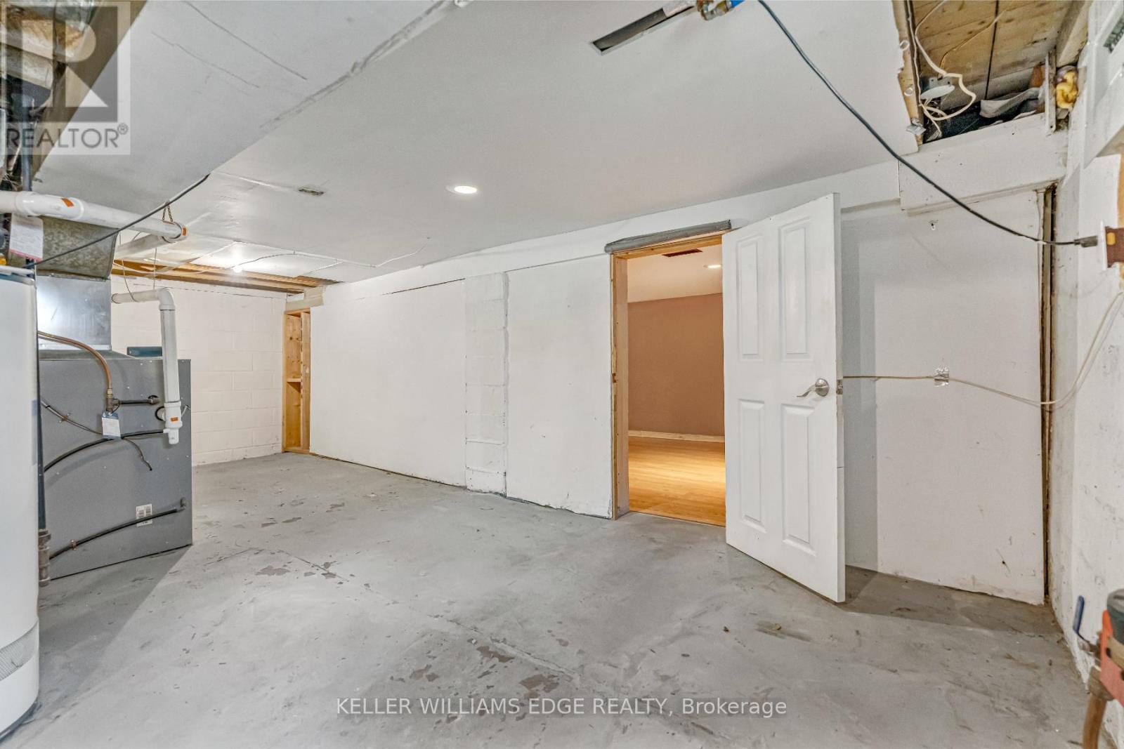 177 Young Street, Hamilton, ON