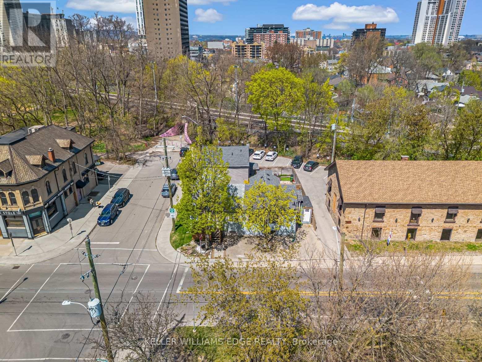 177 Young Street, Hamilton, ON