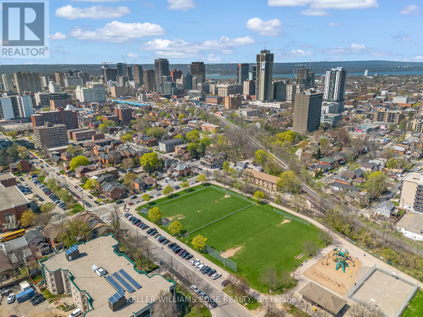 177 Young Street, Hamilton, ON