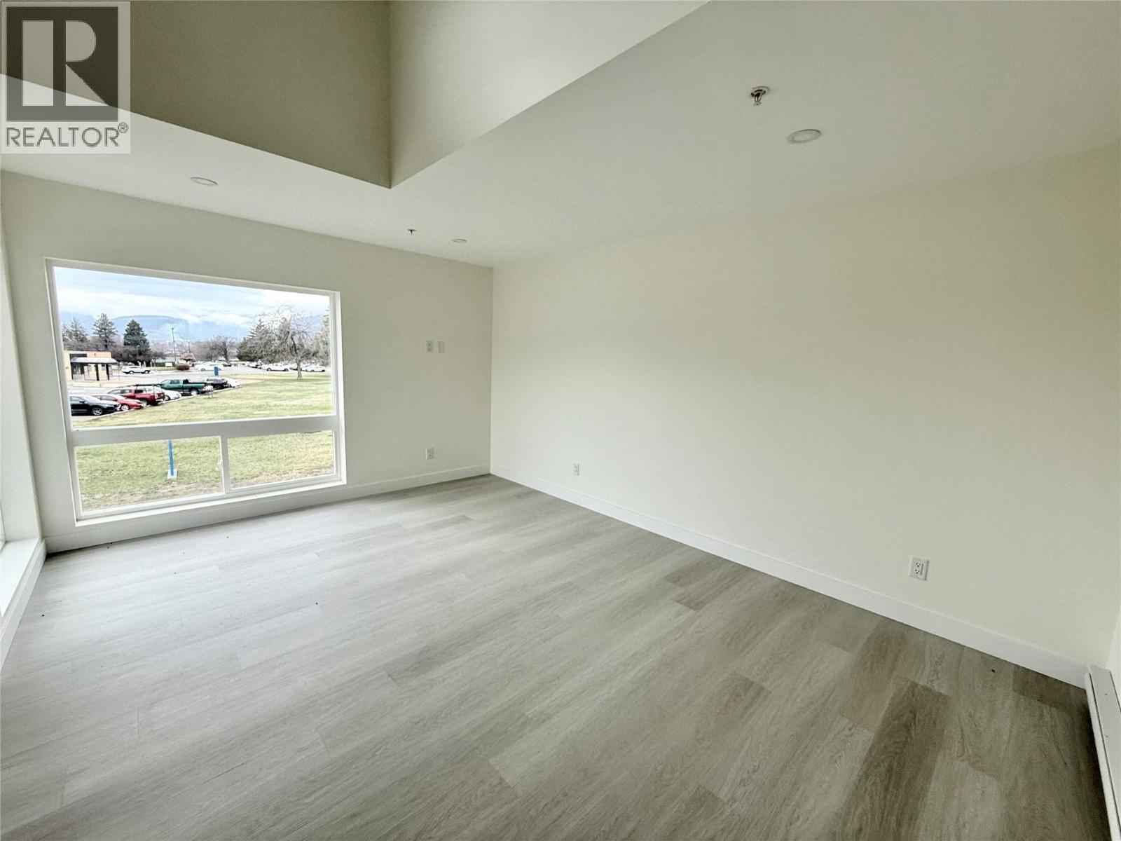 937 Spillway Road Unit# 204, Oliver, BC - Indoor Photo Showing Other Room