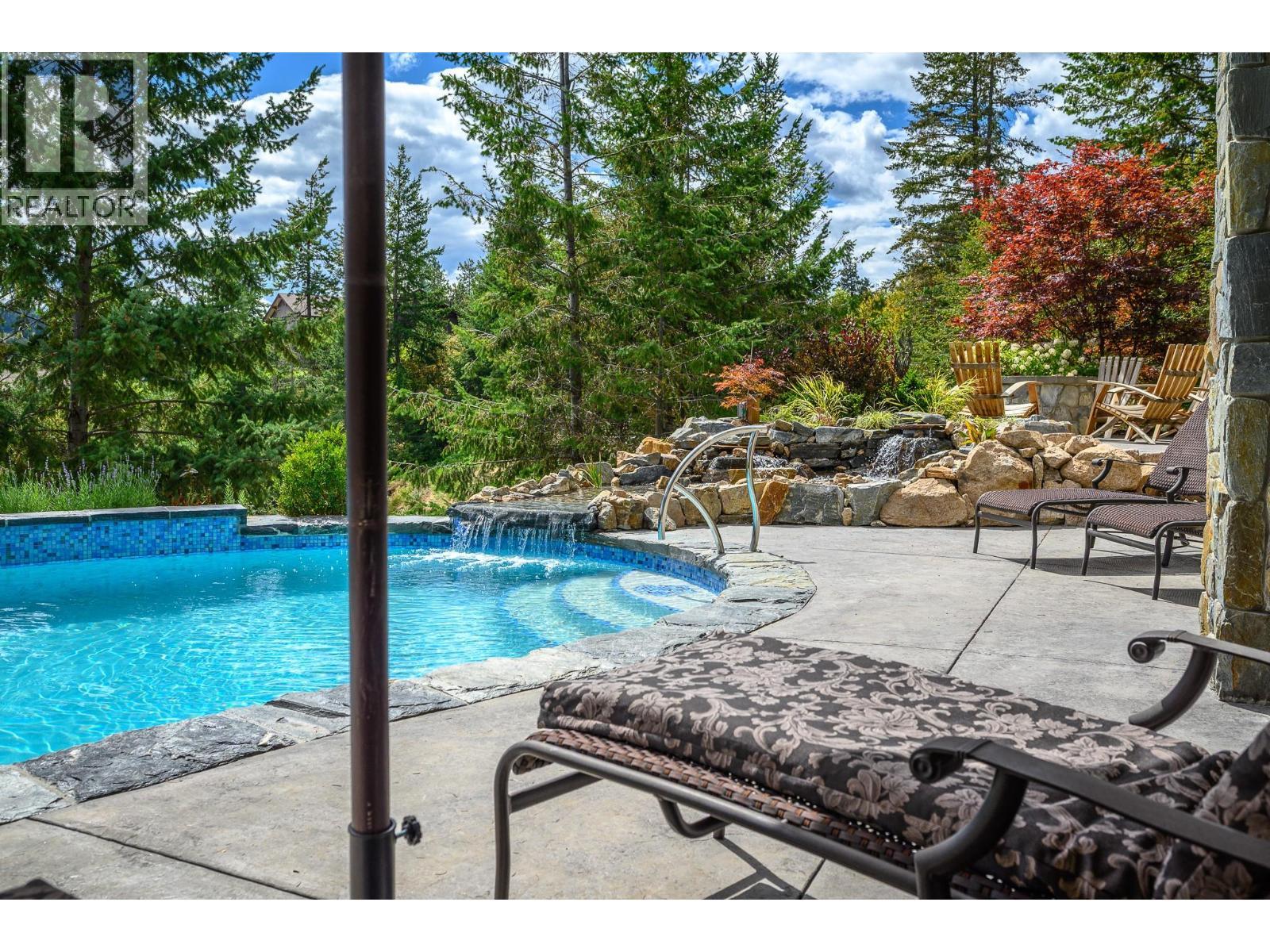 602 Falcon Point Way, Vernon, BC - Outdoor With In Ground Pool