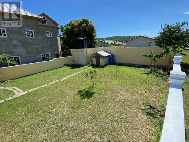 2 Moltan Close E, Jamaica, ON - Outdoor